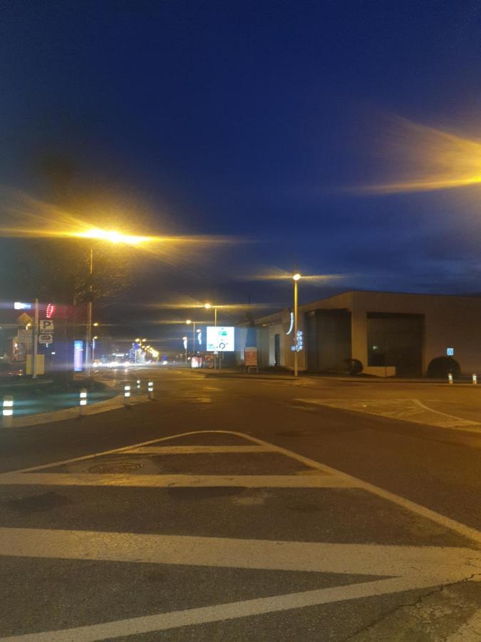 studio meublé au RDC , proche lac Aix-les-Bains Exterior foto